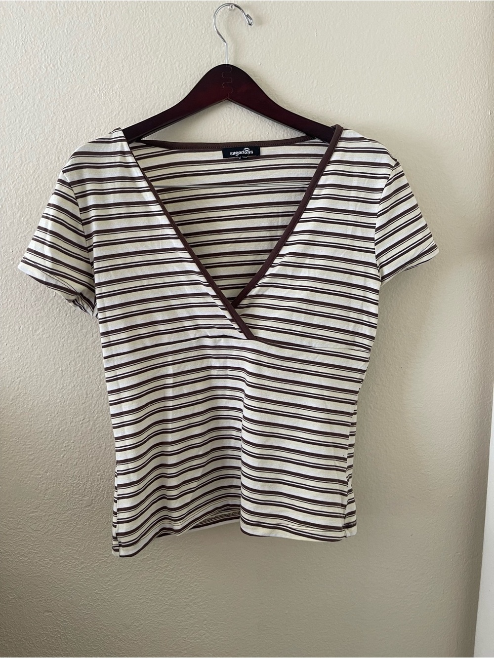 Stripped V-Neck Short Sleeve Top - Brown/White